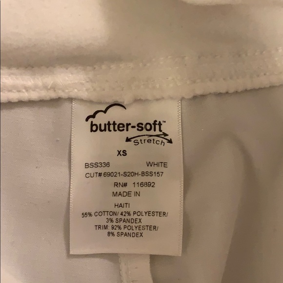 EUC Scrub Yoga Top Pants - Picture 6 of 6